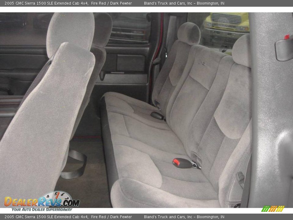 2005 GMC Sierra 1500 SLE Extended Cab 4x4 Fire Red / Dark Pewter Photo #19