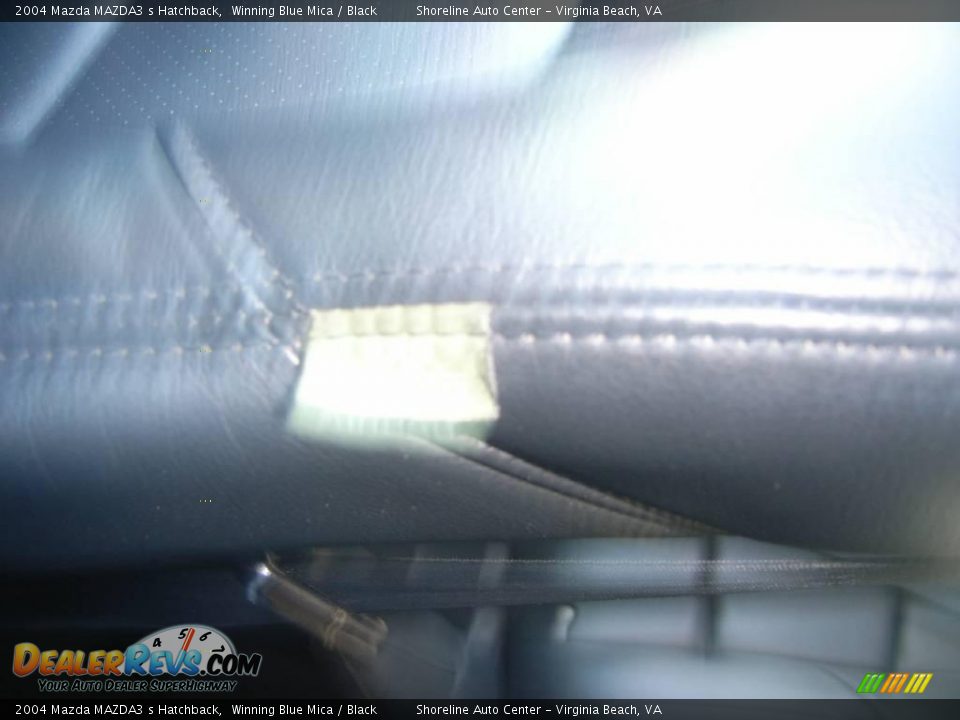 2004 Mazda MAZDA3 s Hatchback Winning Blue Mica / Black Photo #15