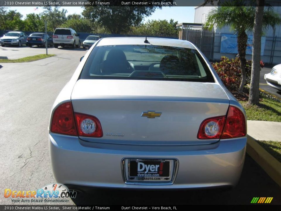 2010 Chevrolet Malibu LS Sedan Silver Ice Metallic / Titanium Photo #4