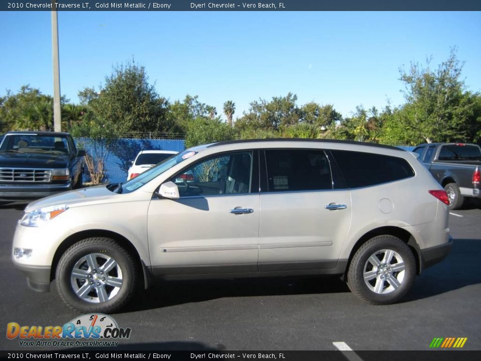 2010 Chevrolet Traverse LT Gold Mist Metallic / Ebony Photo #3