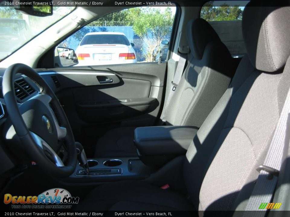 2010 Chevrolet Traverse LT Gold Mist Metallic / Ebony Photo #9