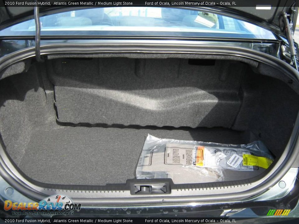 2010 Ford Fusion Hybrid Atlantis Green Metallic / Medium Light Stone Photo #8