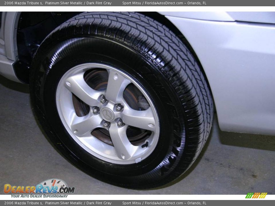 2006 Mazda Tribute s Platinum Silver Metallic / Dark Flint Gray Photo #29