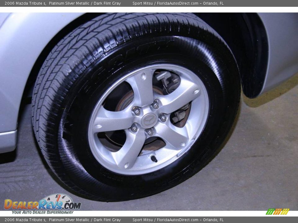 2006 Mazda Tribute s Platinum Silver Metallic / Dark Flint Gray Photo #31