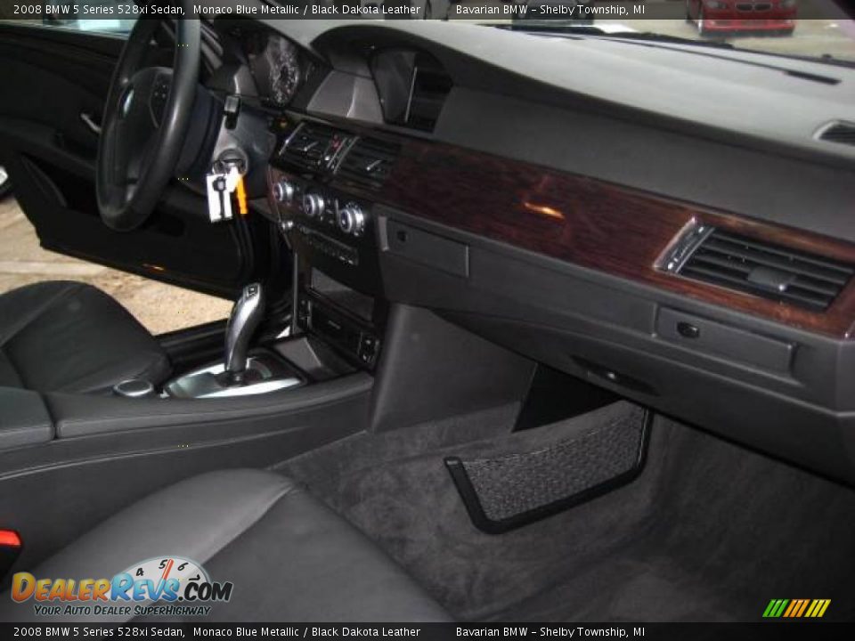 2008 BMW 5 Series 528xi Sedan Monaco Blue Metallic / Black Dakota Leather Photo #17