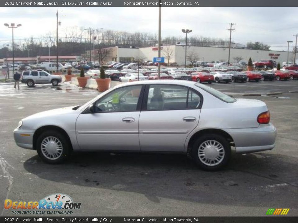 2002 Chevrolet Malibu Sedan Galaxy Silver Metallic / Gray Photo #6