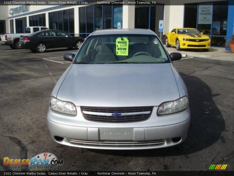 2002 Chevrolet Malibu Sedan Galaxy Silver Metallic / Gray Photo #8