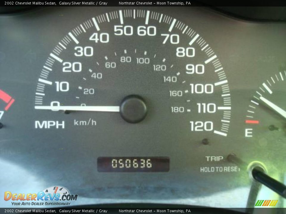 2002 Chevrolet Malibu Sedan Galaxy Silver Metallic / Gray Photo #20
