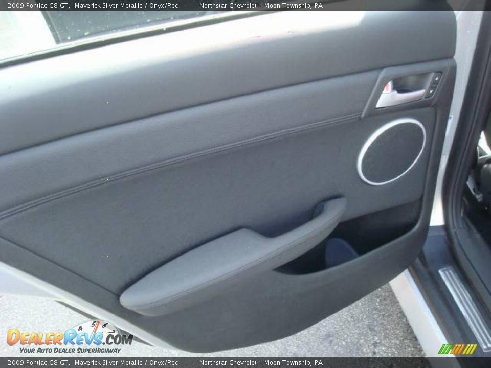 2009 Pontiac G8 GT Maverick Silver Metallic / Onyx/Red Photo #13