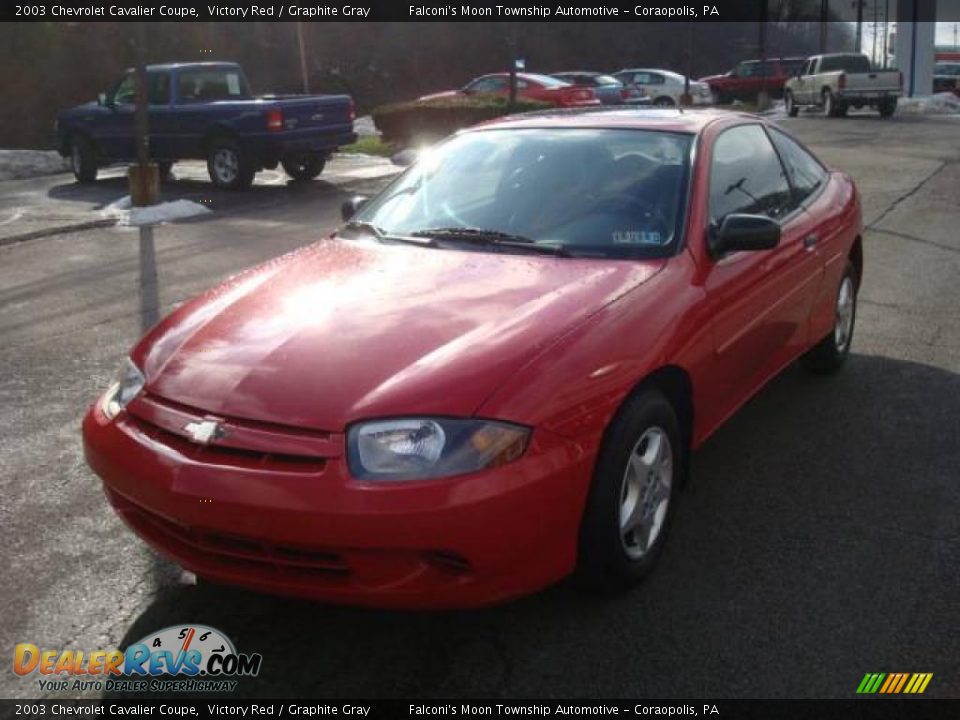 2003 Chevrolet Cavalier Coupe Victory Red / Graphite Gray Photo #5