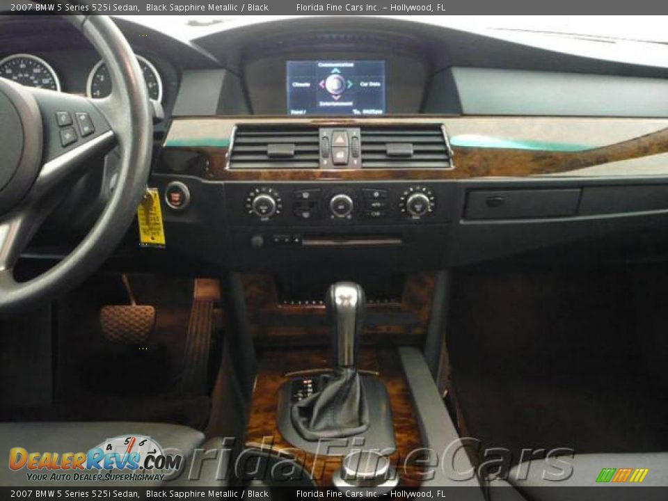 2007 BMW 5 Series 525i Sedan Black Sapphire Metallic / Black Photo #16