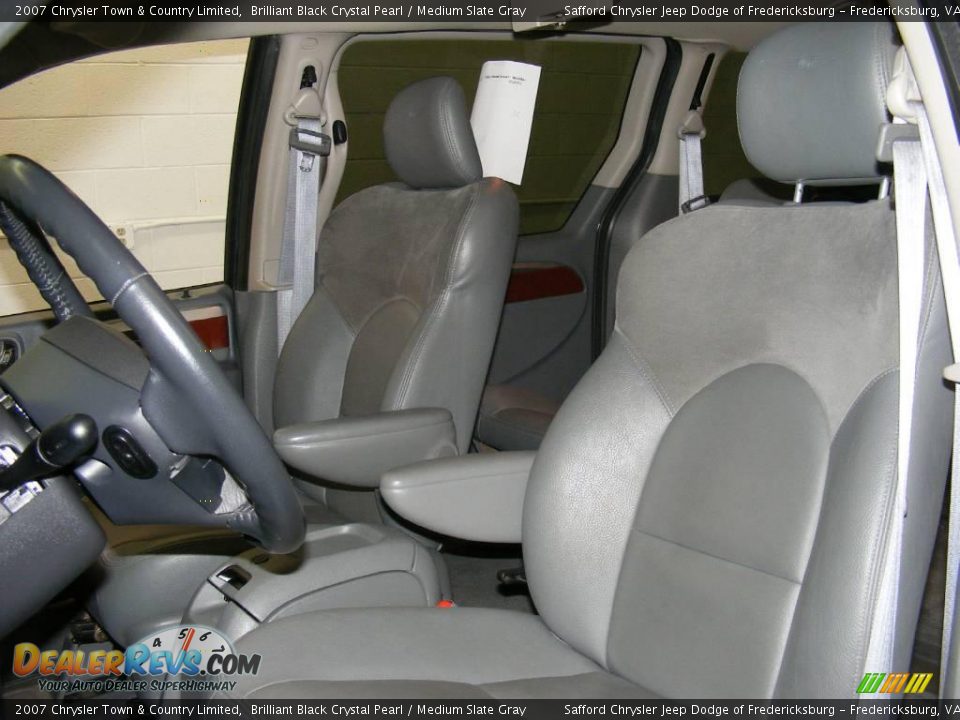 2007 Chrysler Town & Country Limited Brilliant Black Crystal Pearl / Medium Slate Gray Photo #12