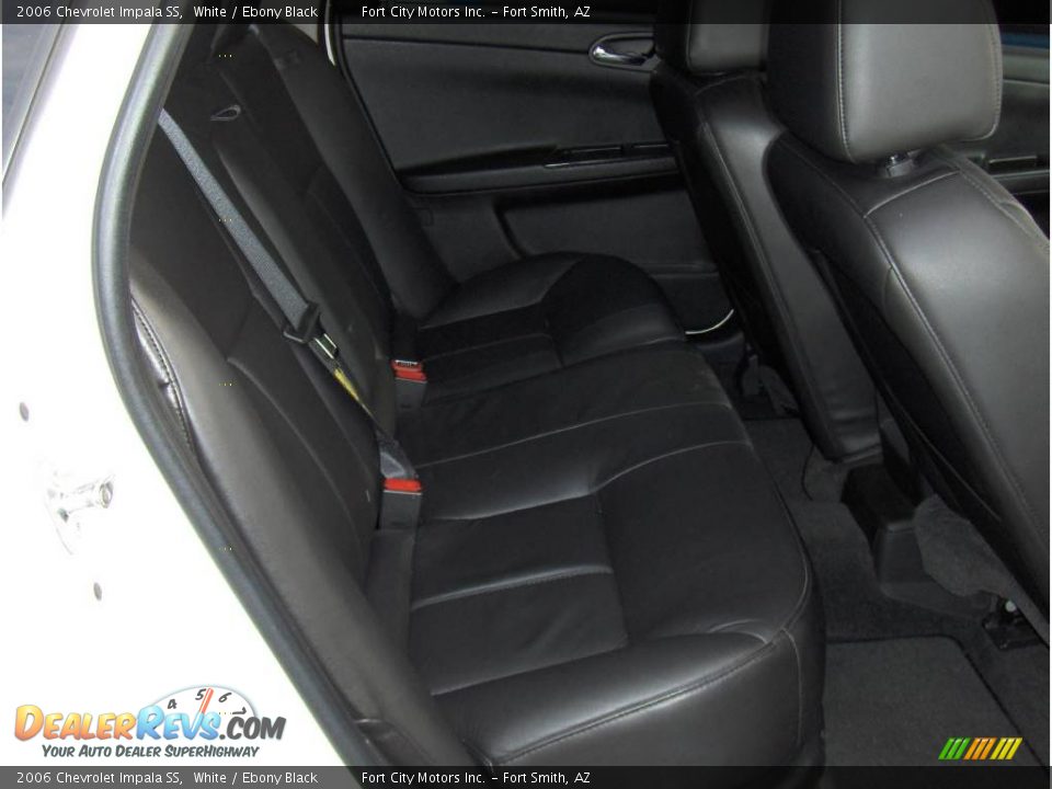2006 Chevrolet Impala SS White / Ebony Black Photo #8