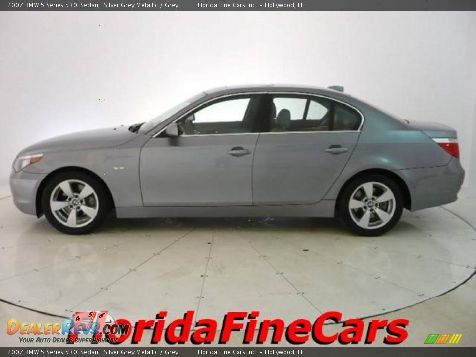 2007 BMW 5 Series 530i Sedan Silver Grey Metallic / Grey Photo #3