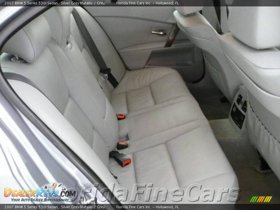 2007 BMW 5 Series 530i Sedan Silver Grey Metallic / Grey Photo #13