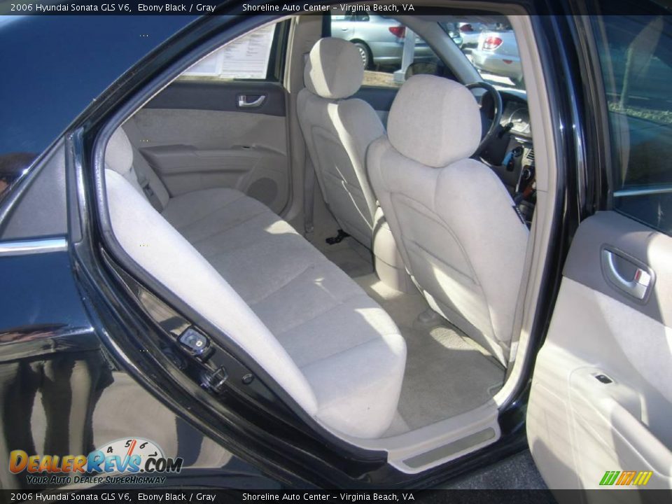 2006 Hyundai Sonata GLS V6 Ebony Black / Gray Photo #10