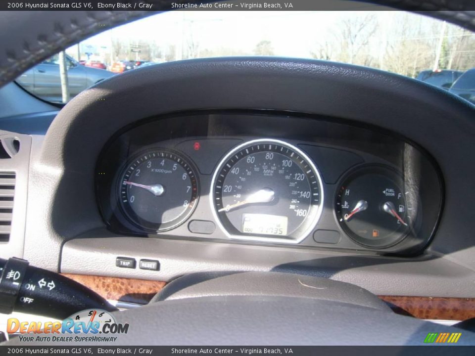 2006 Hyundai Sonata GLS V6 Ebony Black / Gray Photo #16