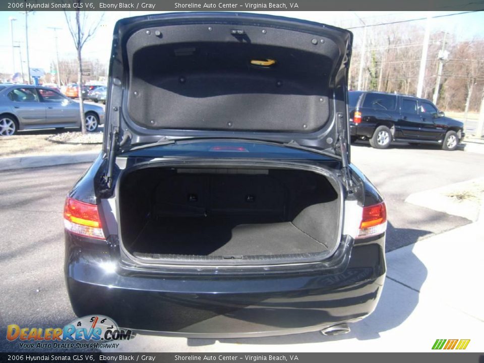 2006 Hyundai Sonata GLS V6 Ebony Black / Gray Photo #18