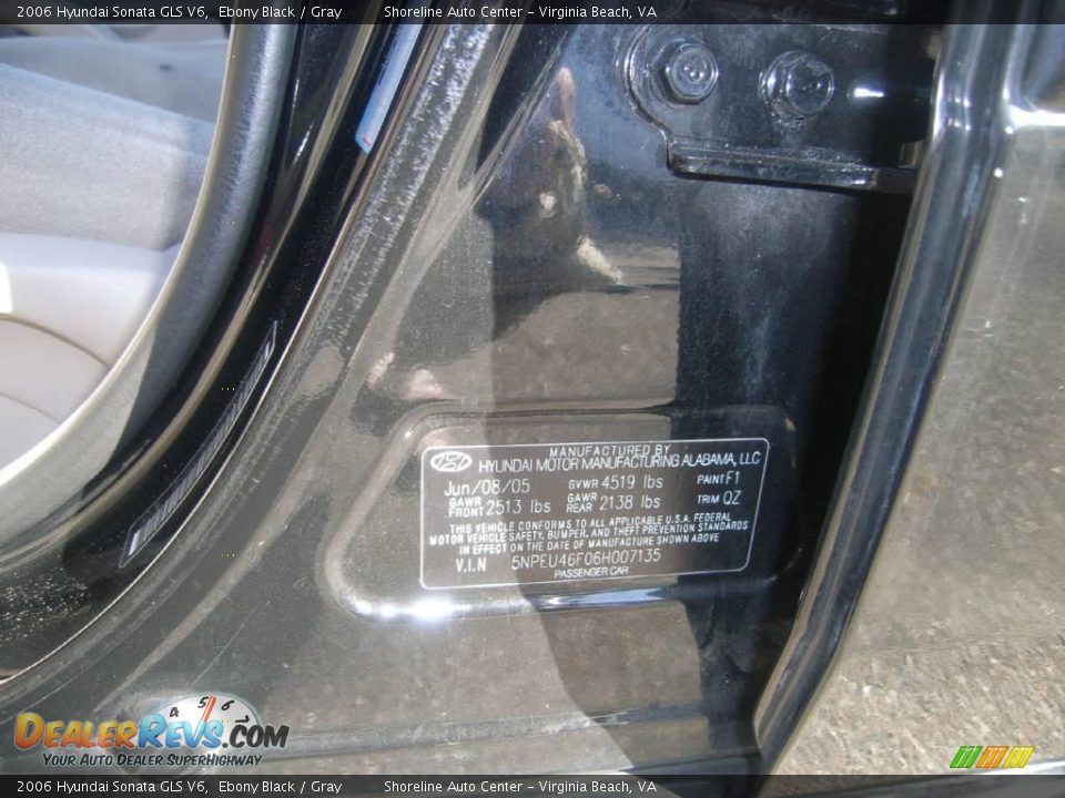 2006 Hyundai Sonata GLS V6 Ebony Black / Gray Photo #21