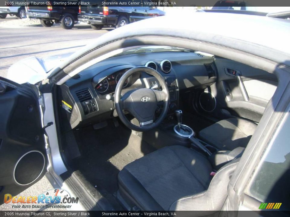 2005 Hyundai Tiburon GS Sterling Silver / Black Photo #12