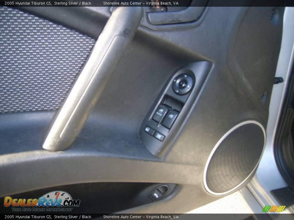 2005 Hyundai Tiburon GS Sterling Silver / Black Photo #13