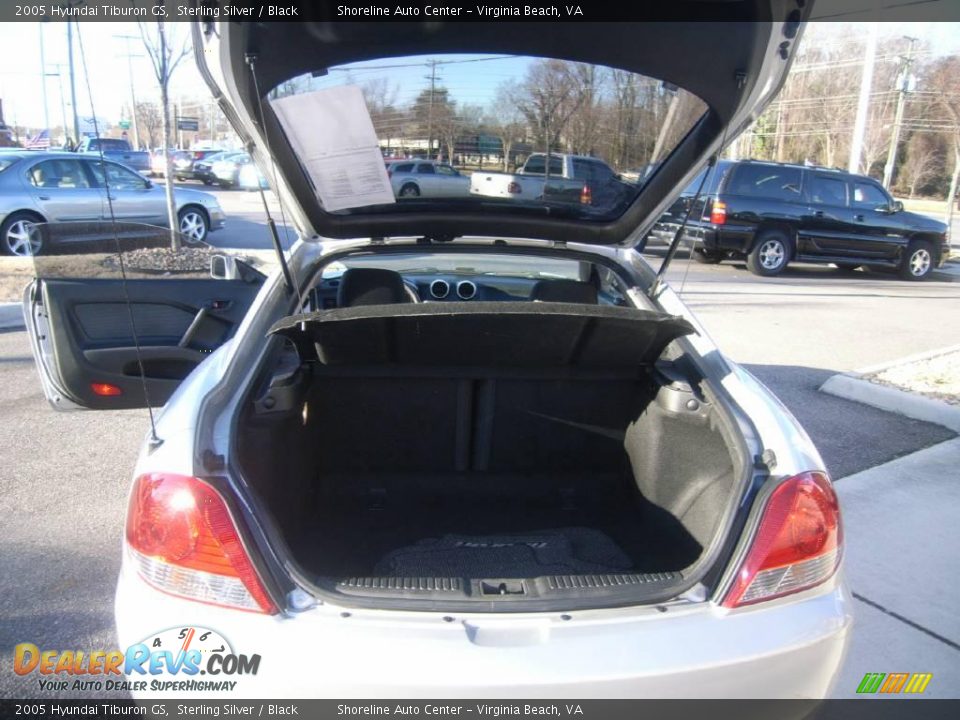 2005 Hyundai Tiburon GS Sterling Silver / Black Photo #17