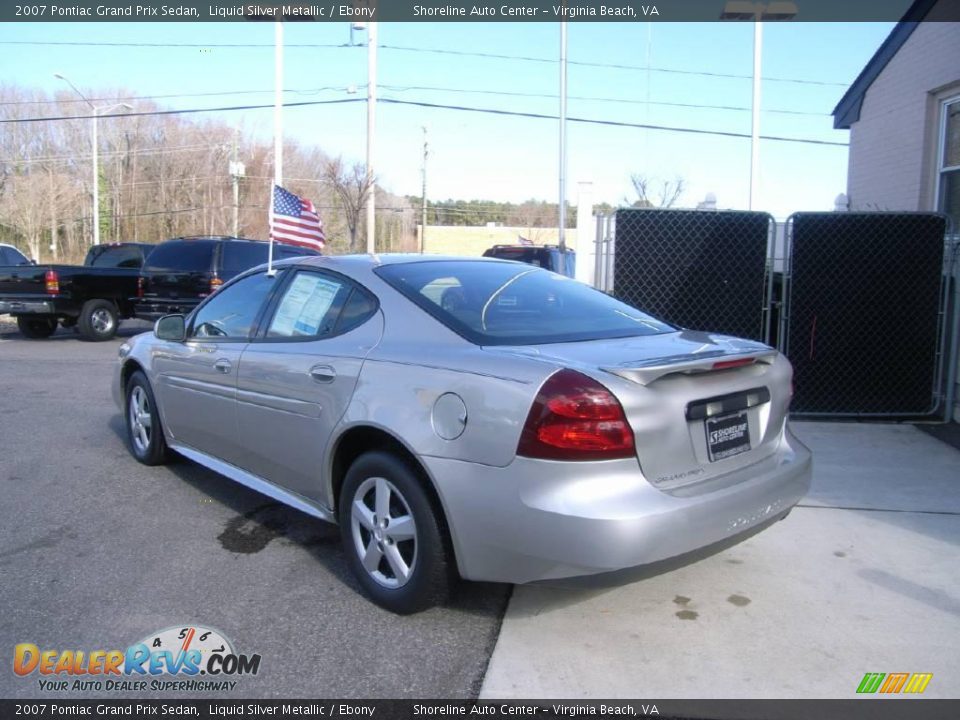 2007 Pontiac Grand Prix Sedan Liquid Silver Metallic / Ebony Photo #4