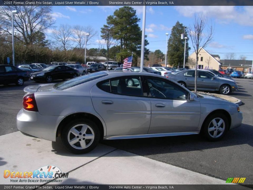 2007 Pontiac Grand Prix Sedan Liquid Silver Metallic / Ebony Photo #7