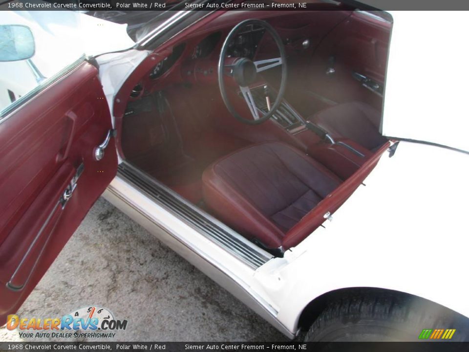1968 Chevrolet Corvette Convertible Polar White / Red Photo #5