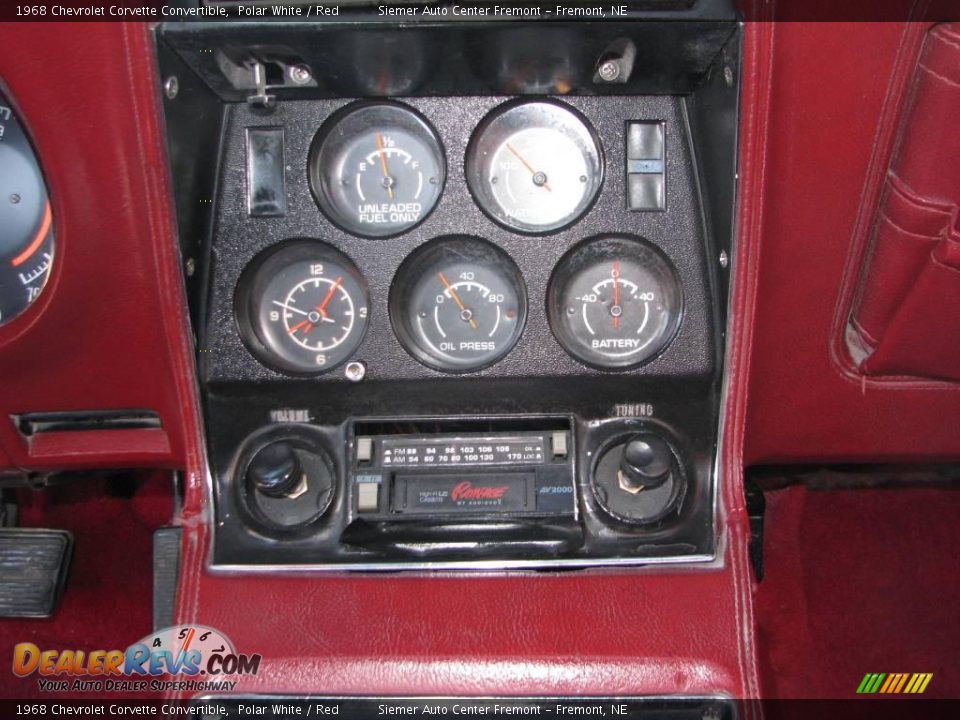 1968 Chevrolet Corvette Convertible Polar White / Red Photo #7