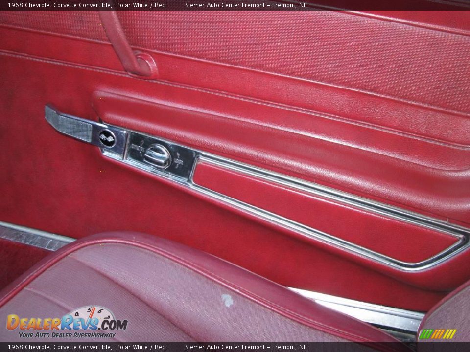 1968 Chevrolet Corvette Convertible Polar White / Red Photo #12