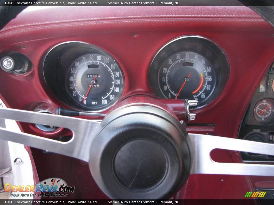 1968 Chevrolet Corvette Convertible Polar White / Red Photo #16