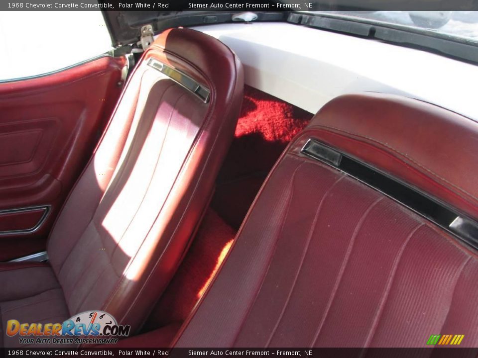 1968 Chevrolet Corvette Convertible Polar White / Red Photo #19