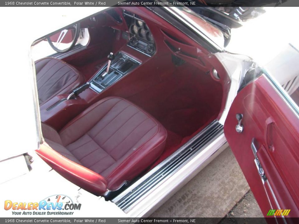 1968 Chevrolet Corvette Convertible Polar White / Red Photo #23