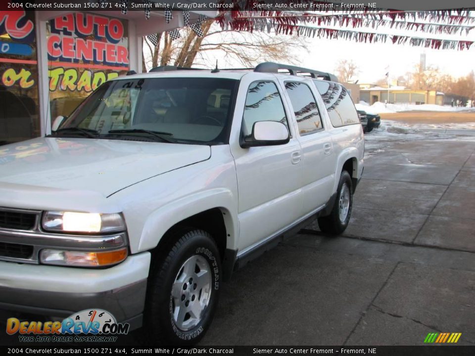 2004 Chevrolet Suburban 1500 Z71 4x4 Summit White / Gray/Dark Charcoal Photo #3