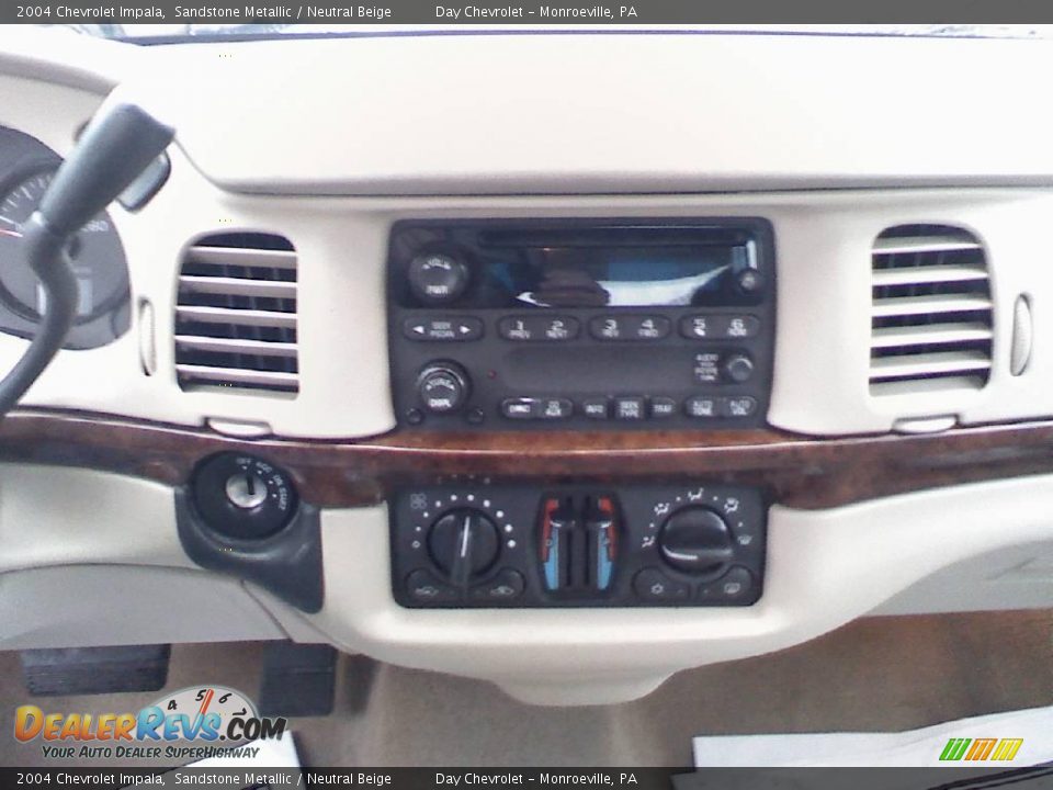 2004 Chevrolet Impala Sandstone Metallic / Neutral Beige Photo #9