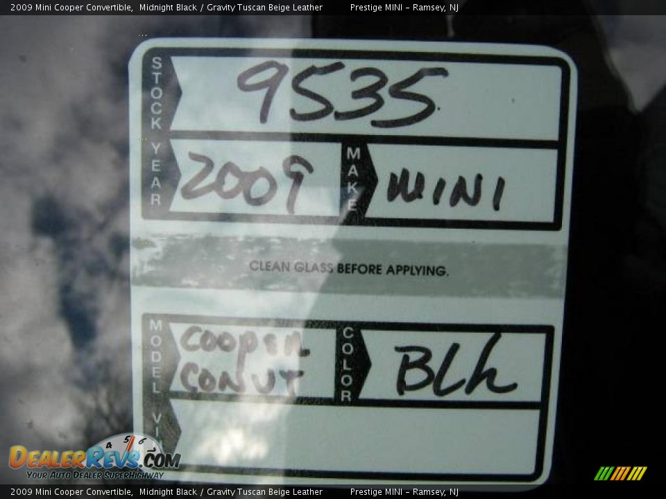2009 Mini Cooper Convertible Midnight Black / Gravity Tuscan Beige Leather Photo #14