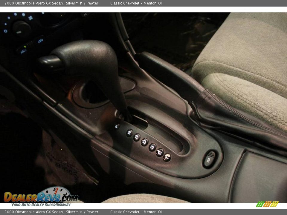 2000 Oldsmobile Alero GX Sedan Silvermist / Pewter Photo #12