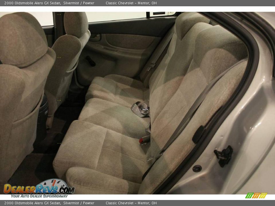 2000 Oldsmobile Alero GX Sedan Silvermist / Pewter Photo #16