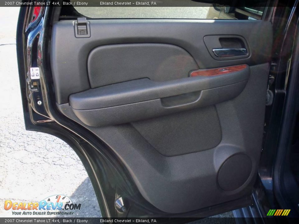 2007 Chevrolet Tahoe LT 4x4 Black / Ebony Photo #13