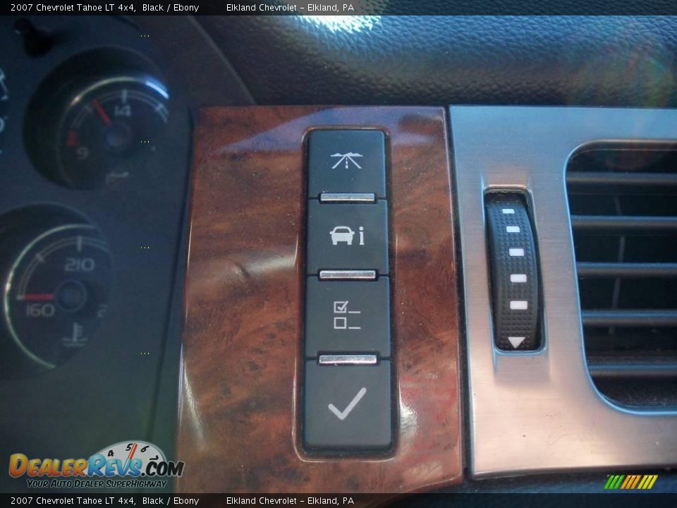 2007 Chevrolet Tahoe LT 4x4 Black / Ebony Photo #34