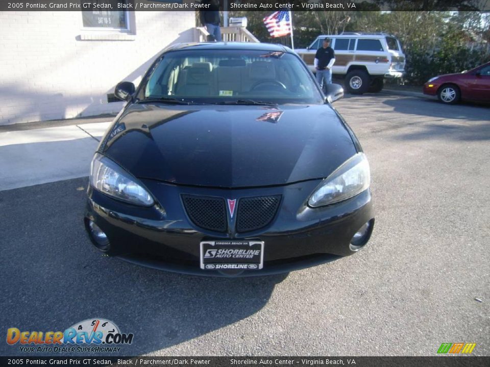 2005 Pontiac Grand Prix GT Sedan Black / Parchment/Dark Pewter Photo #1