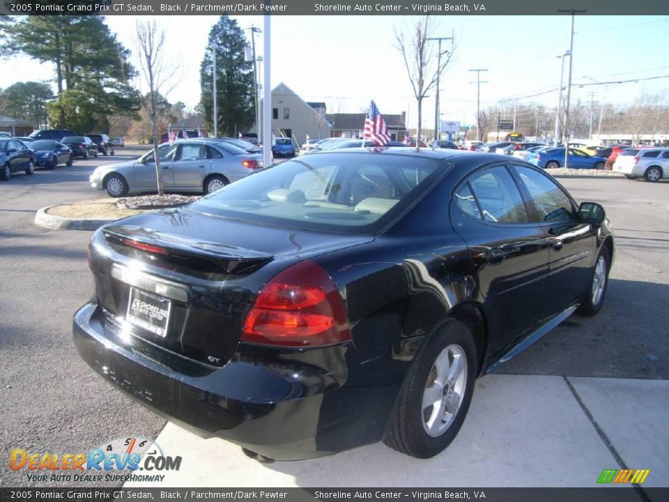 2005 Pontiac Grand Prix GT Sedan Black / Parchment/Dark Pewter Photo #6