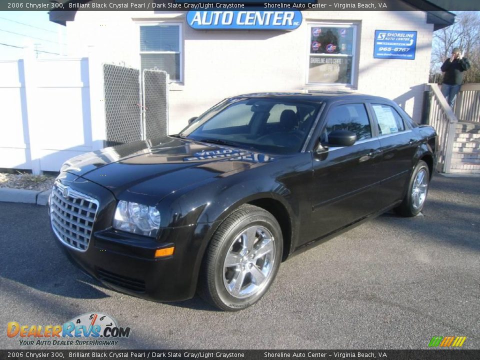 2006 Chrysler 300 Brilliant Black Crystal Pearl / Dark Slate Gray/Light Graystone Photo #2
