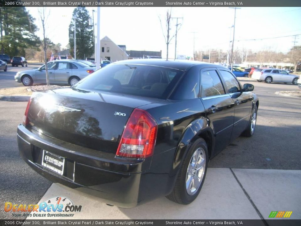 2006 Chrysler 300 Brilliant Black Crystal Pearl / Dark Slate Gray/Light Graystone Photo #6