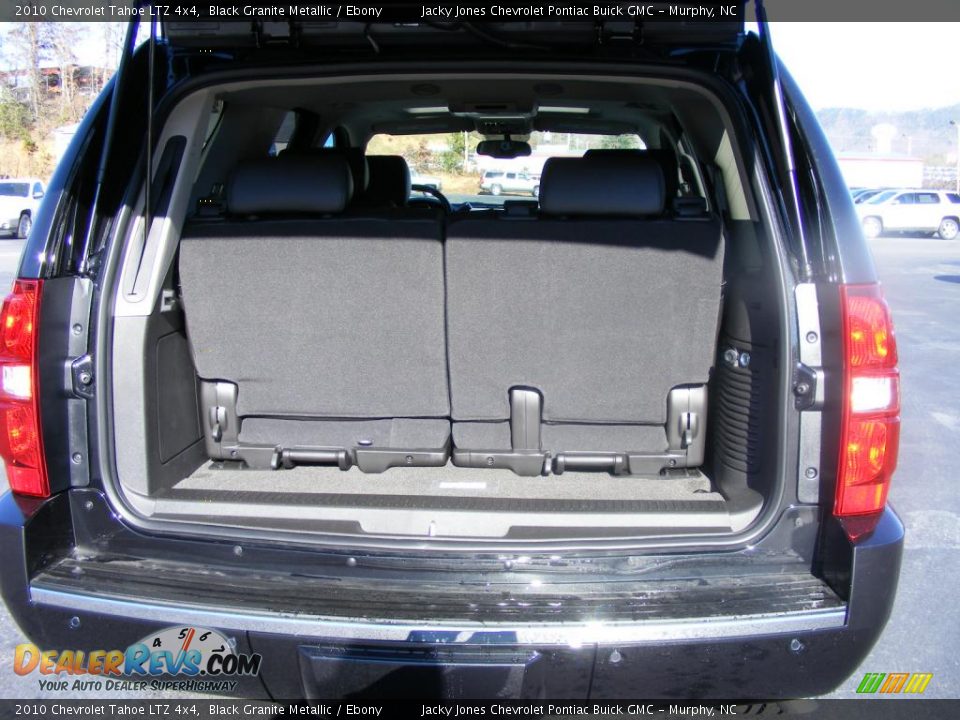 2010 Chevrolet Tahoe LTZ 4x4 Black Granite Metallic / Ebony Photo #8