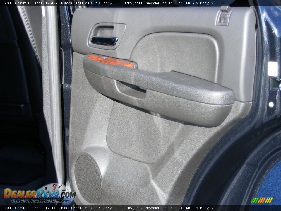 2010 Chevrolet Tahoe LTZ 4x4 Black Granite Metallic / Ebony Photo #10