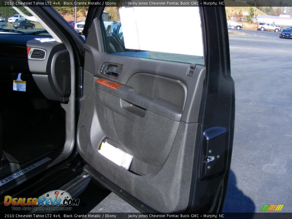 2010 Chevrolet Tahoe LTZ 4x4 Black Granite Metallic / Ebony Photo #14