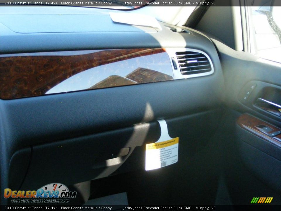 2010 Chevrolet Tahoe LTZ 4x4 Black Granite Metallic / Ebony Photo #19