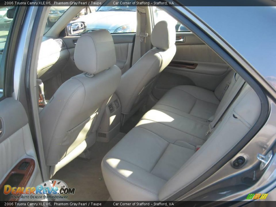 2006 Toyota Camry XLE V6 Phantom Gray Pearl / Taupe Photo #8